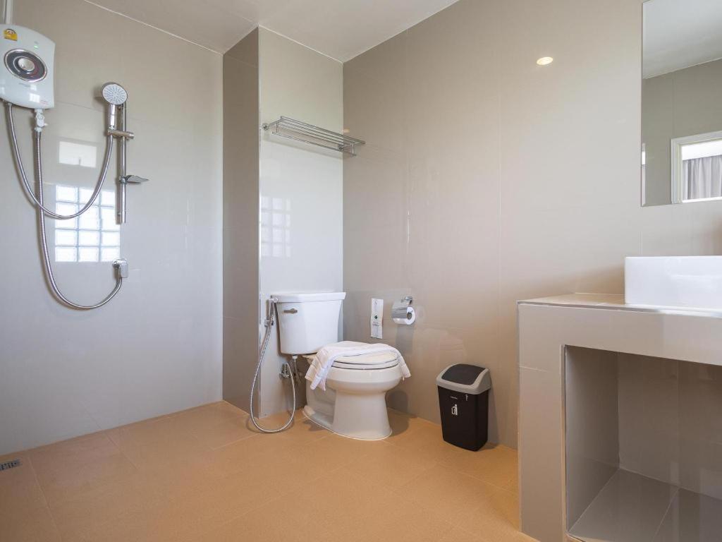 B2 Phitsanulok Boutique & Budget Hotel Zewnętrze zdjęcie